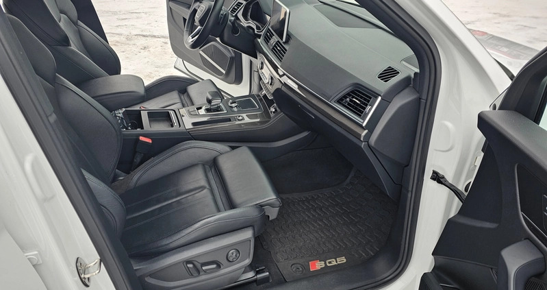 Audi SQ5 cena 176900 przebieg: 65450, rok produkcji 2018 z Kielce małe 436